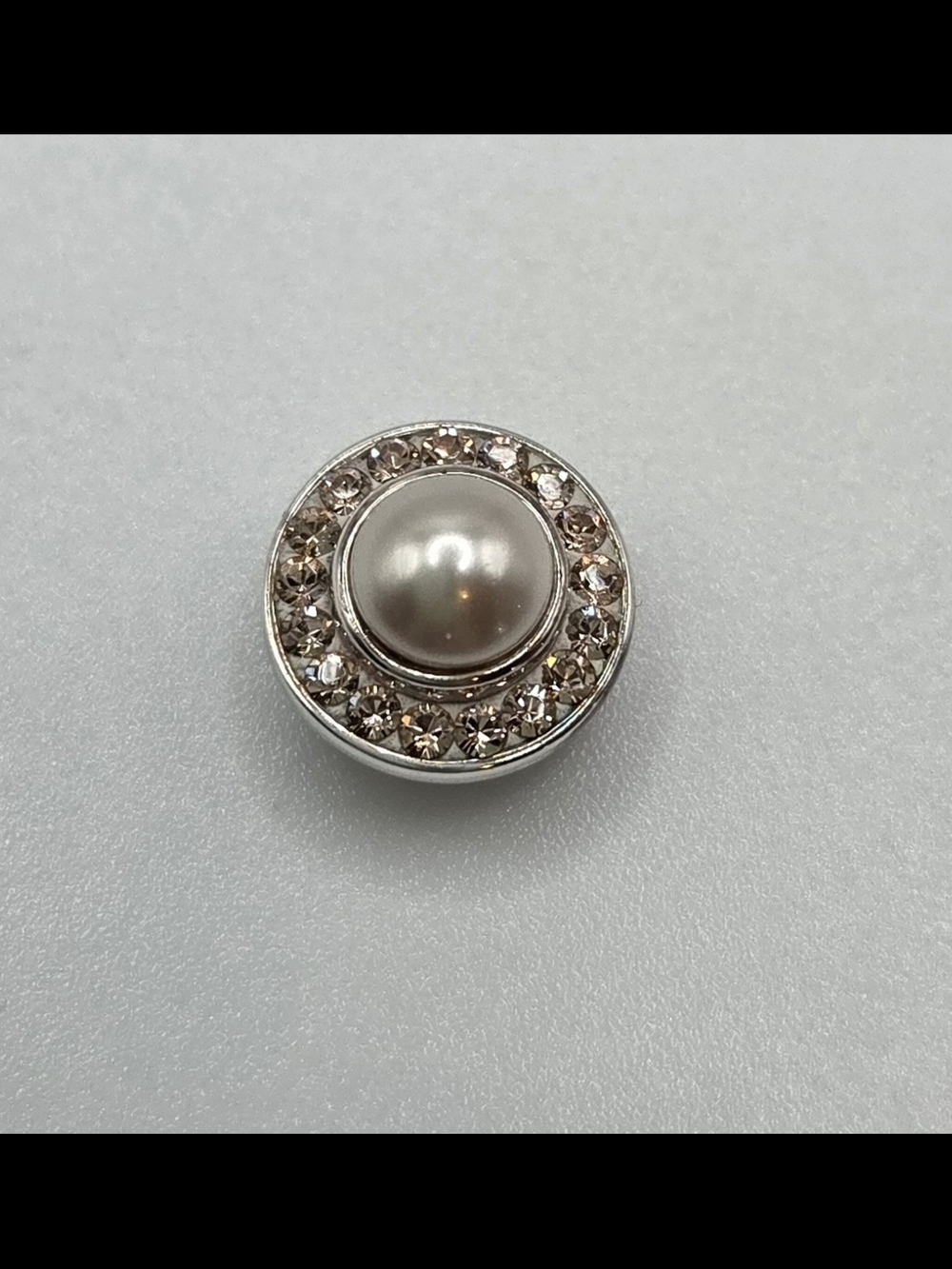 Kameleon Pop Pearl and Champagne Crystals